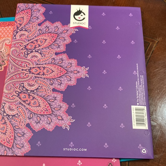 COPY - Set of three (3) Studio C Taj Mahal Collection 3 pocket folders. - Picture 5 of 8